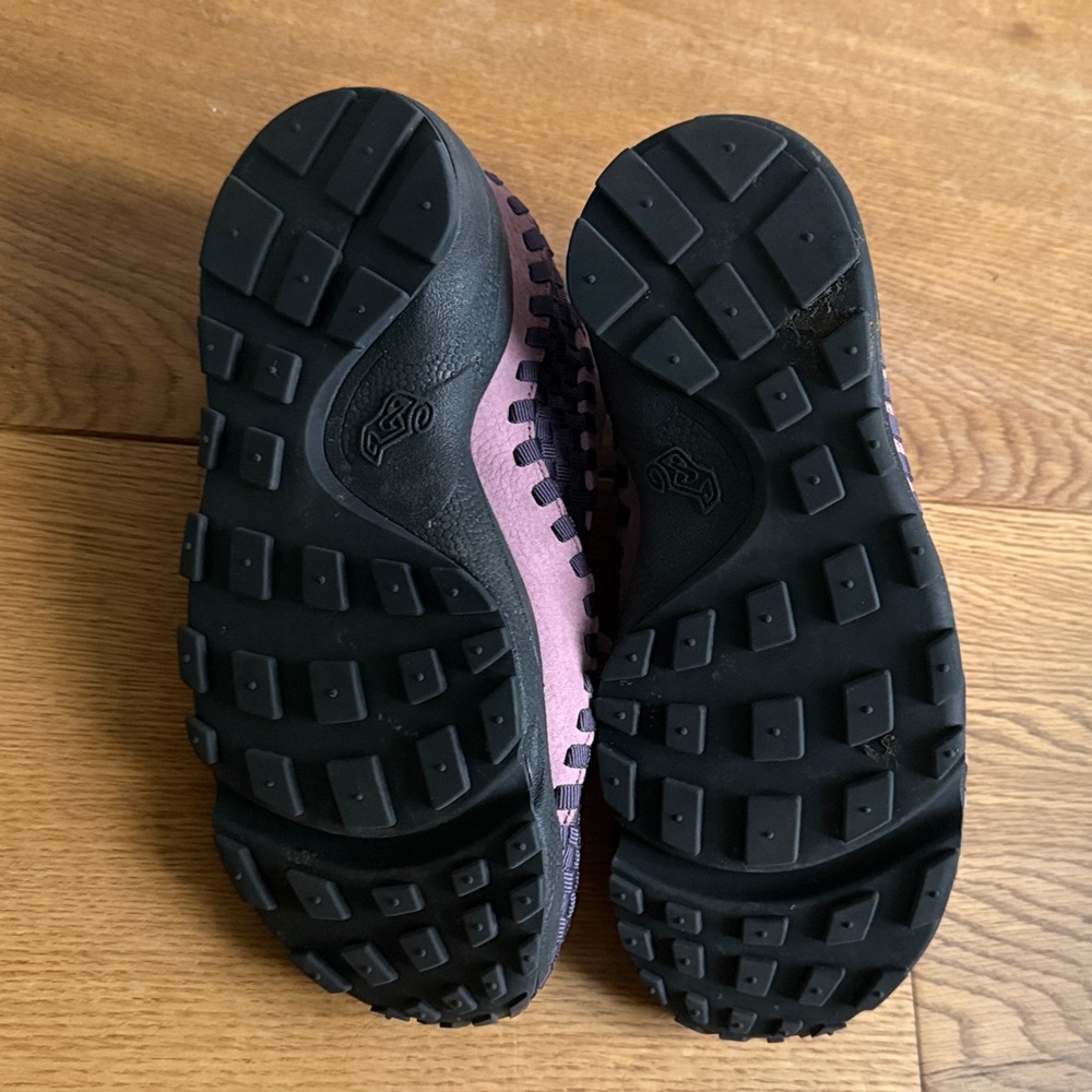 *LIKE NEW* Nike Air Footscape Woven 'Beyond Pink' Women's - Picture 6 of 6